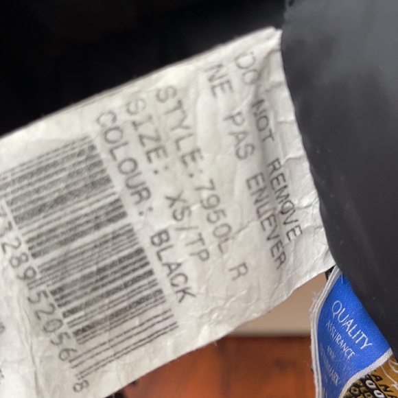 ✨HOST PICK✨Canada goose chilliwack bomber ✨ - Picture 14 of 14